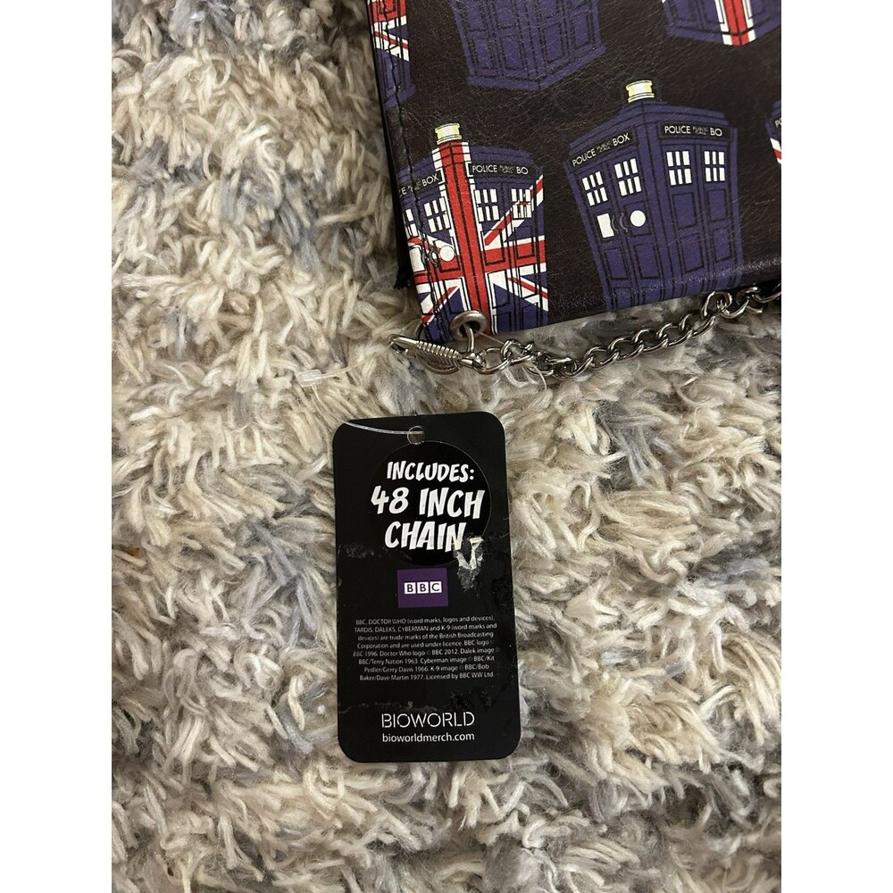 Doctor Who Wallet with Chain Police Public Call Box Pattern Crossbody New - Picture 7 of 7
